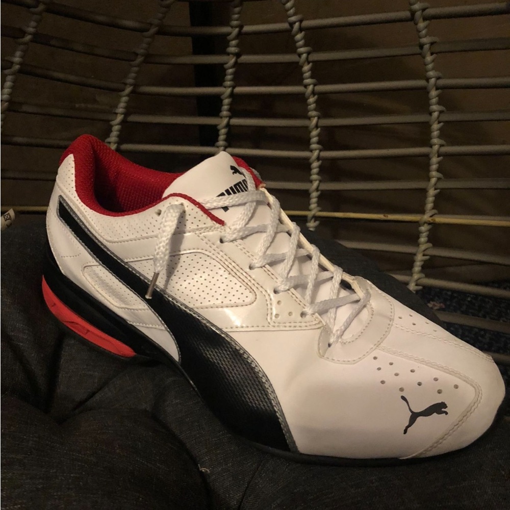 Puma White and Black Sneakers